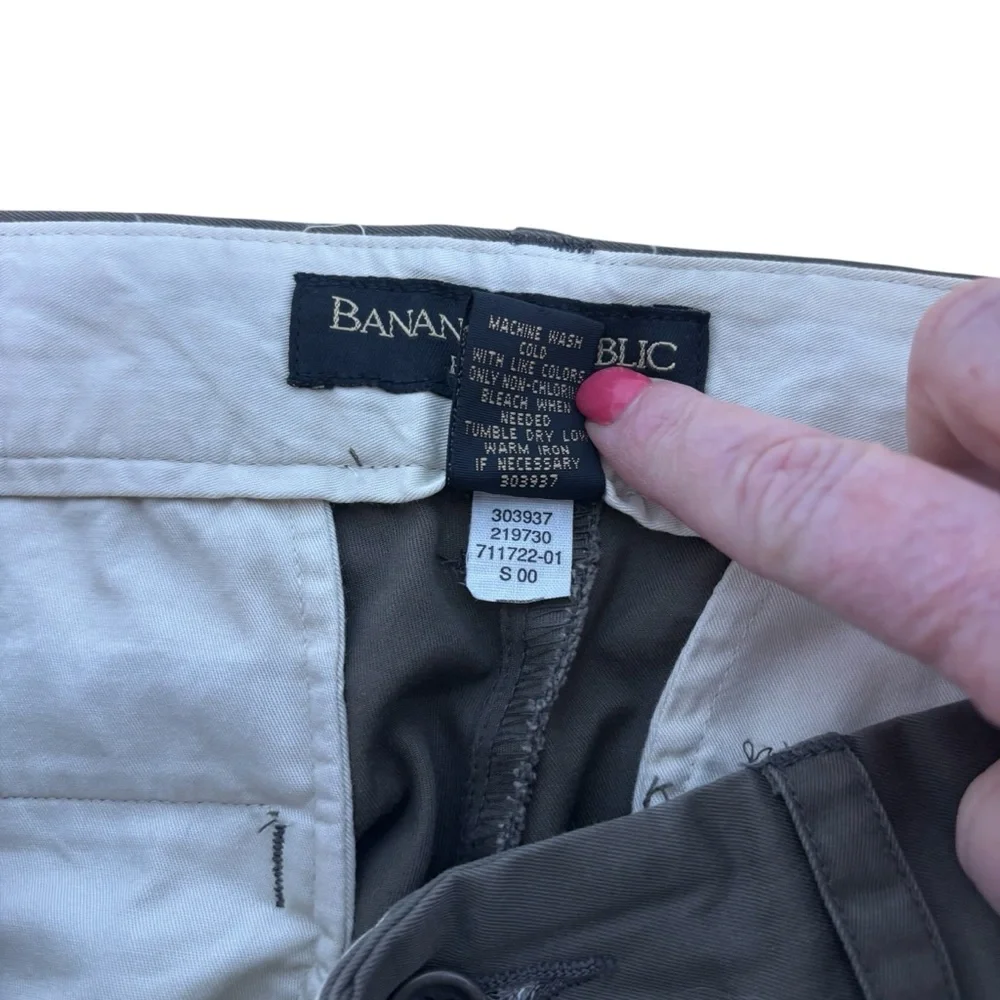 Banana Republic these banana